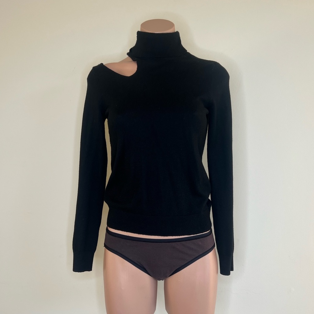 Lovers + Friends Kade Sweater - Picture 5 of 9